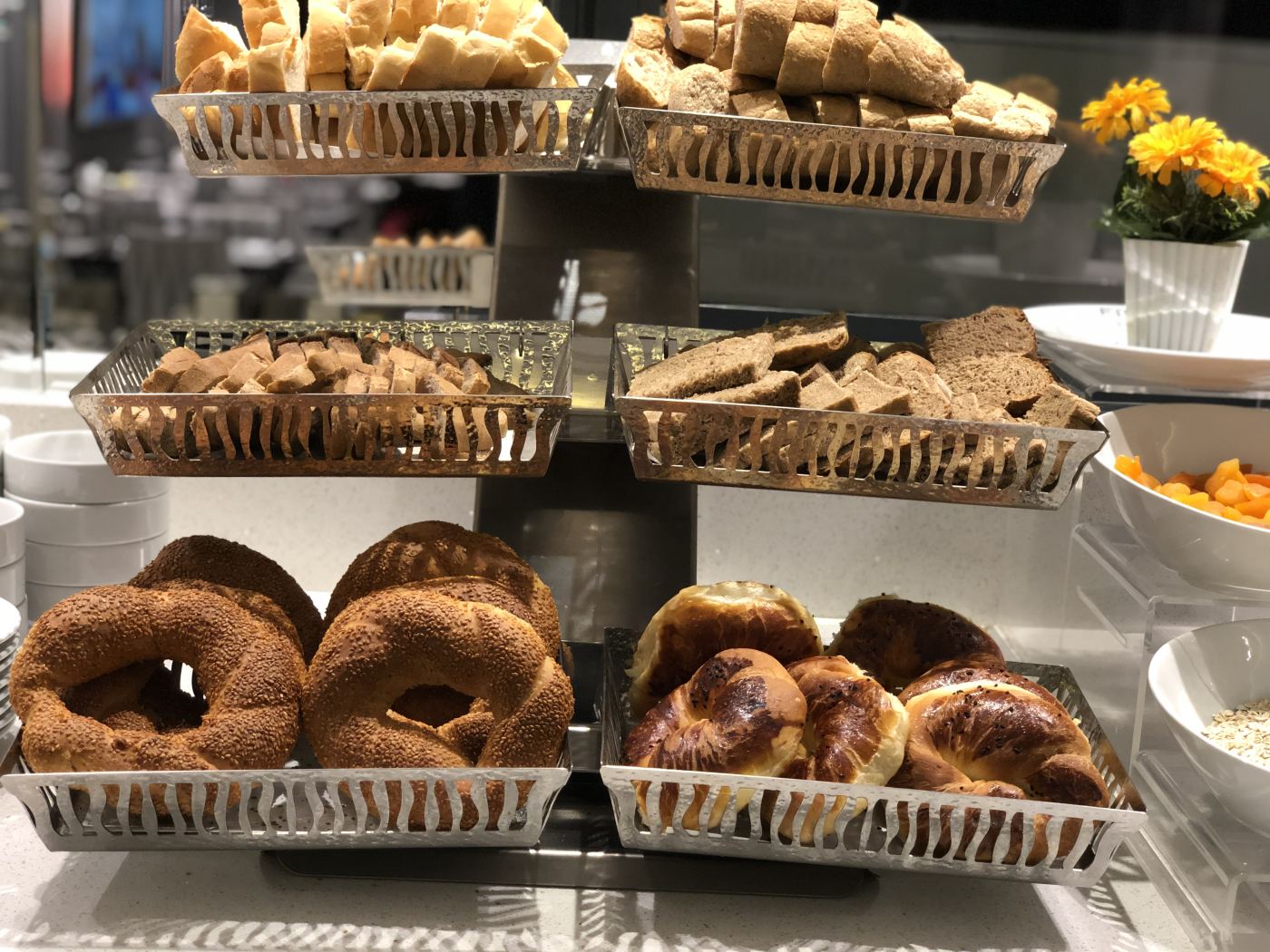 Breakfast Lounge